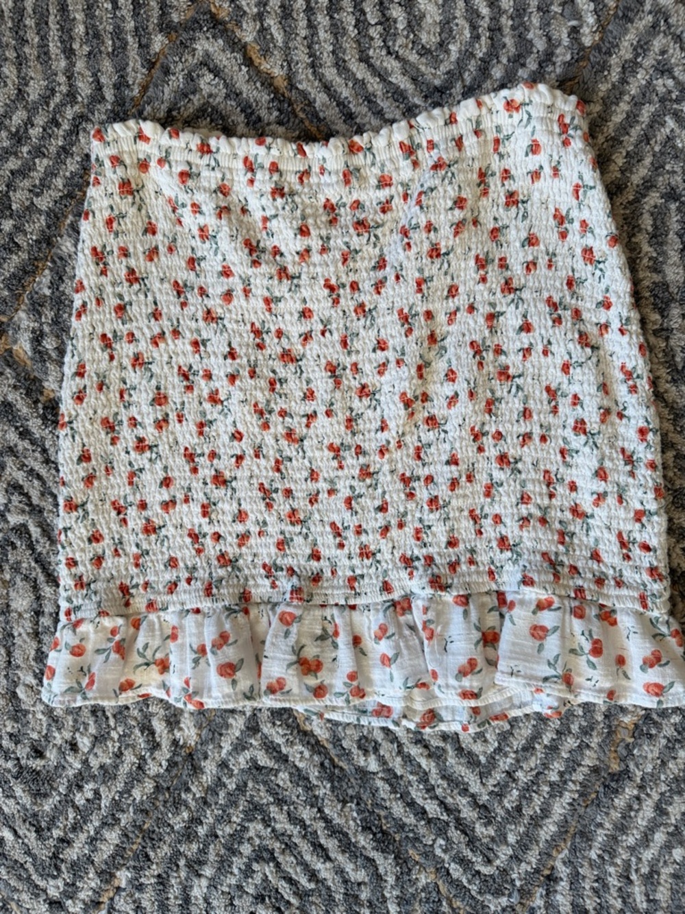 Abercrombie & Fitch Peach Patterned Smocked Ruffle Skirt Sz M